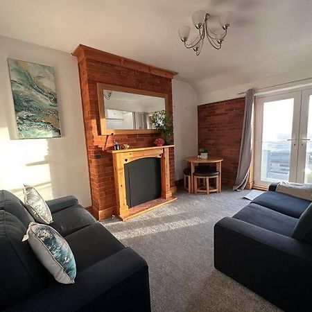 Coastline Retreats - Stunning Sea View Apartment, Netflix Bournemouth Esterno foto