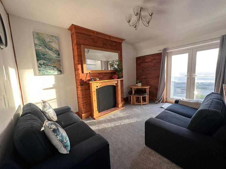 Coastline Retreats - Stunning Sea View Apartment, Netflix Bournemouth Esterno foto